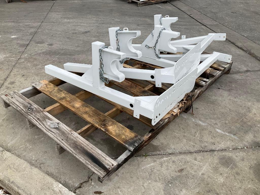 ( 2 ) HEAVY DUTY EQUIPMENT POLE RACKS FOR TRUCKS, APPROX 70" EACH