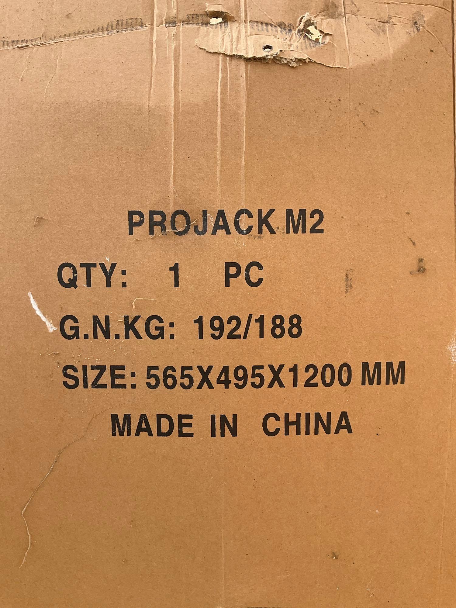 ( 1 ) UNUSED...PROJACK M2 TRAILER DOLLY, ELECTRIC , RUBBER TRACKS, REMOTE & TOOLS INCLUDED...