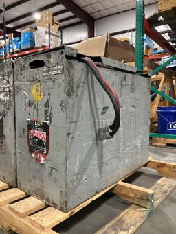 ( 1 ) ENERSYS IRONCLAD SUPERHOG 24V BATTERY...