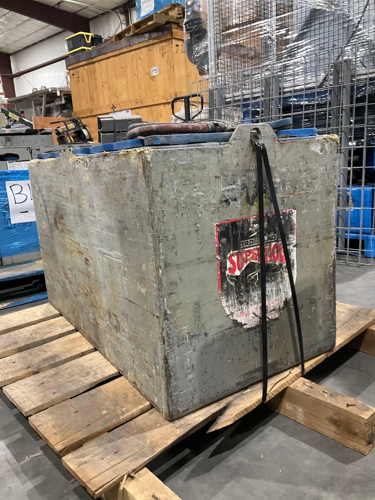 ( 1 ) ENERSYS IRONCLAD SUPERHOG 36V BATTERY...