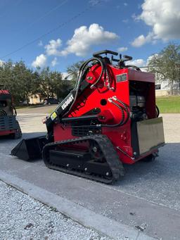 2024 EGN SKID STEER LOADER MODEL EG360T, GAS POWERED, ELECTRIC START, RUBBER TRACKS
