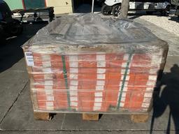 ( 1 ) PALLET UNUSED LIFEPROOF SPC LUXURY FLOORING, 48in L x 7.2in W x 4mm PER PIECE, APPROX 55 CASE