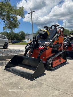 UNUSED...AGROTK MINI SKID STEER LOADER MODEL AGT-YF2-380, GAS POWERED, ELECTRIC START, RUBBER TRA...