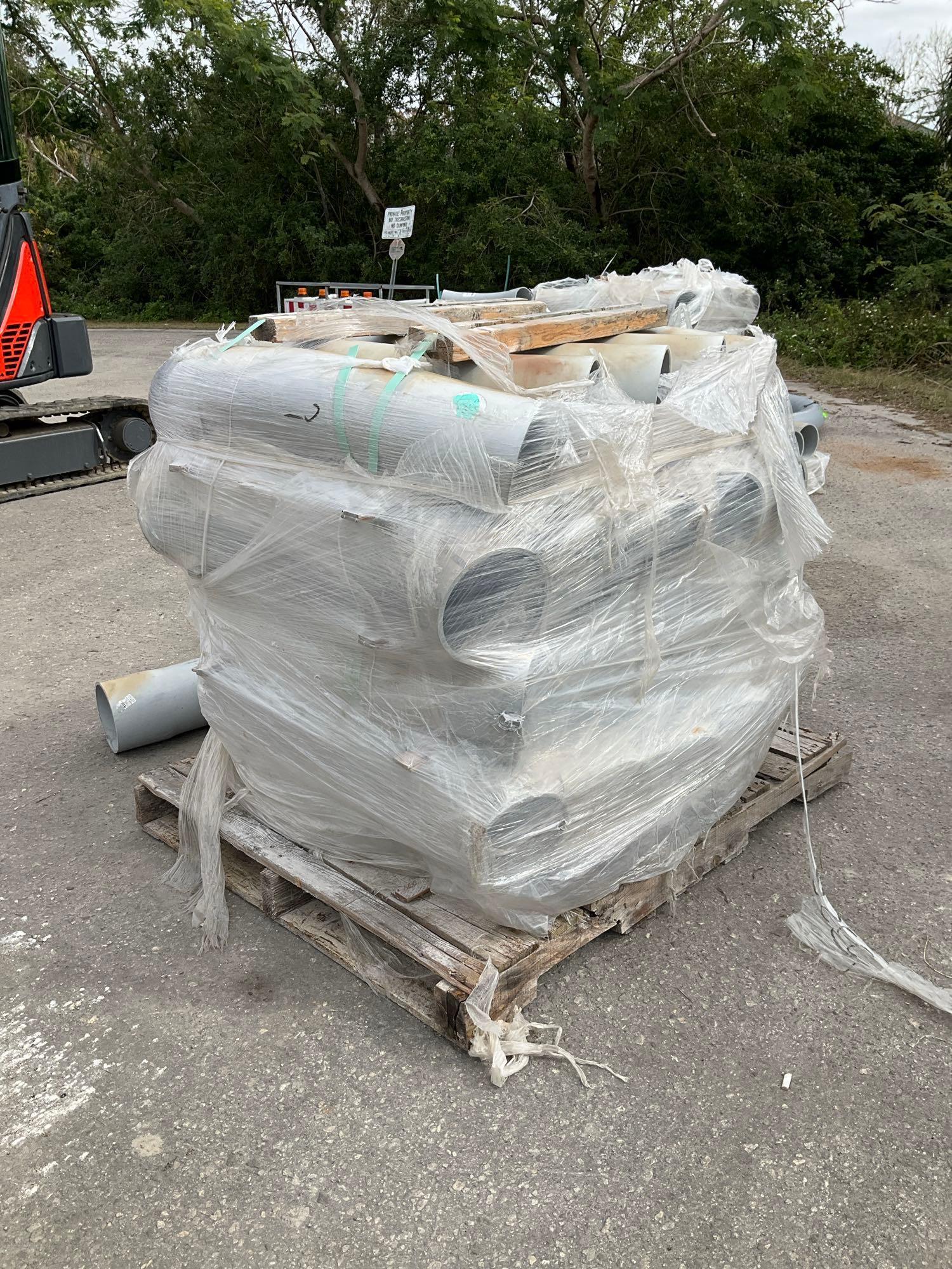 PALLET OF UNUSED 6IN... SCHEDULE 40 PVC