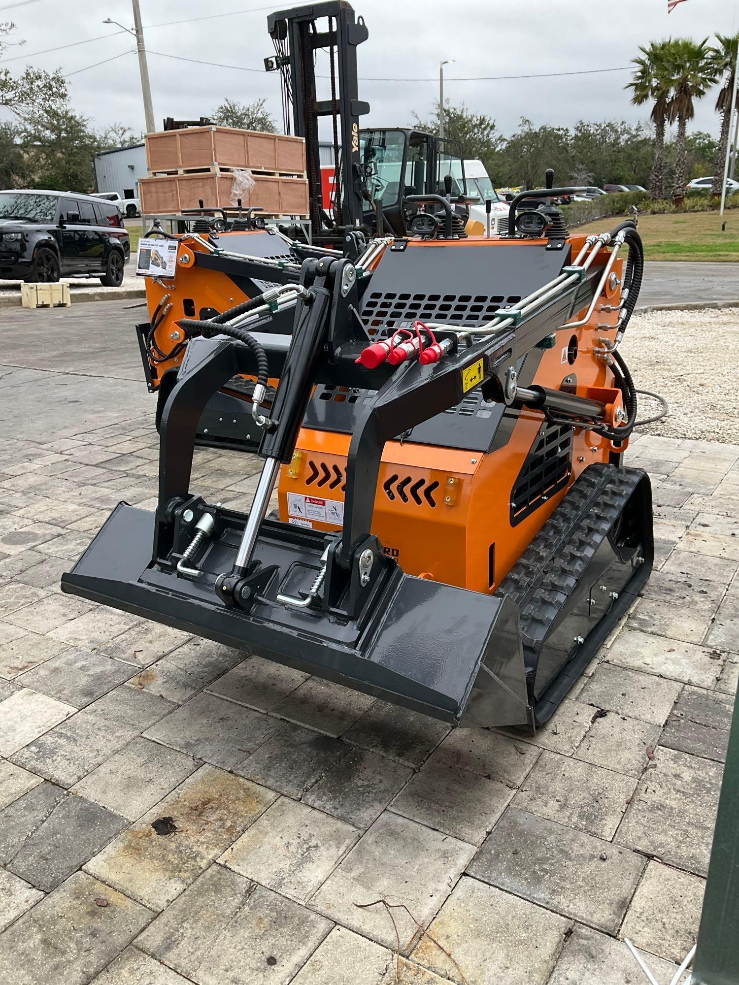 UNUSED LANDHONOR MINI SKID STEER LOADER MODEL LDH-HT-380, GAS POWERED, ELECTRIC START, RUBBER TRA...