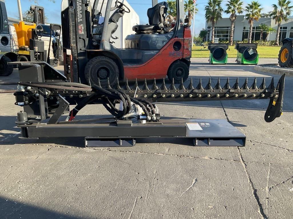 UNUSED 2024 WOLVERINE SICKIE BAR MOWER ATTACHMENT MODEL SBM-12-72W FOR UNIVERSAL SKID STEER( PLEASE