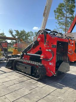 UNUSED 2025SDLOOL SKID STEER LOADER MODEL SL380R, GAS POWERED, ELECTRIC START, RUBBER TRACKS, BUCKE