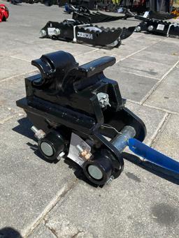 ( 1 ) UNUSED 2025 VICSECQUICK COUPLER ATTACHMENT FOR EXCAVATOR, FITS 1-2TON EXCAVATOR