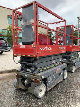 SKYJACK SCISSOR LIFT MODEL SJIII 3219, ELECTRIC, APPROX MAX PLATFORM HEIGHT 19FT, NON MARKING TIR...