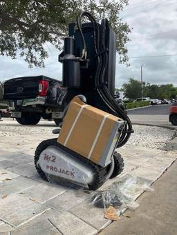 ( 1 ) UNUSEDPROJACK M2 TRAILER DOLLY, ELECTRIC , RUBBER TRACKS, REMOTE & TOOLS INCLUDED