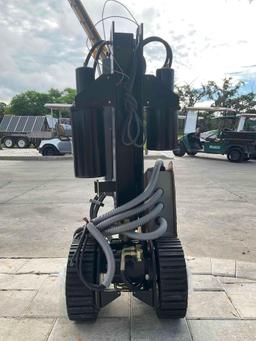 ( 1 ) UNUSEDPROJACK M2 TRAILER DOLLY, ELECTRIC , RUBBER TRACKS, REMOTE & TOOLS INCLUDED
