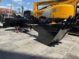 ( 1 ) UNUSED 2025GIYI STRAIGHT DIGGING ARM MODEL GY-ZWB, FITS MINI SKID STEER LOADER