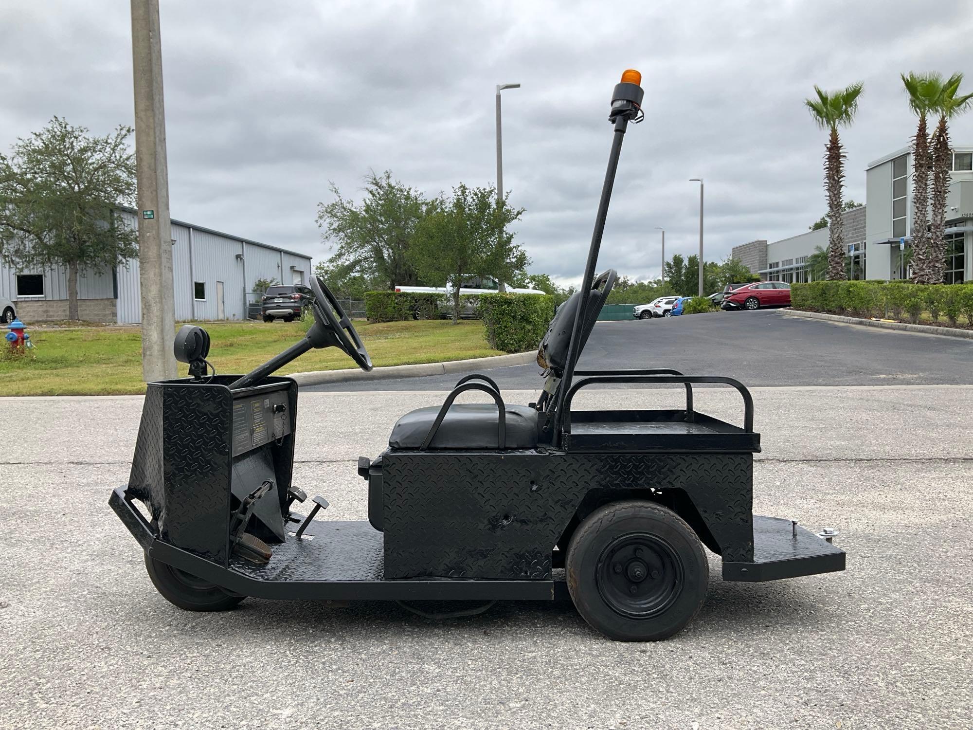 EZGO TEXTRON XI-835S, ELECTRIC, APPROX 24V, NEW BATTERY, APPROX RATED CAPACITY 550LBS, BILL OF SALE