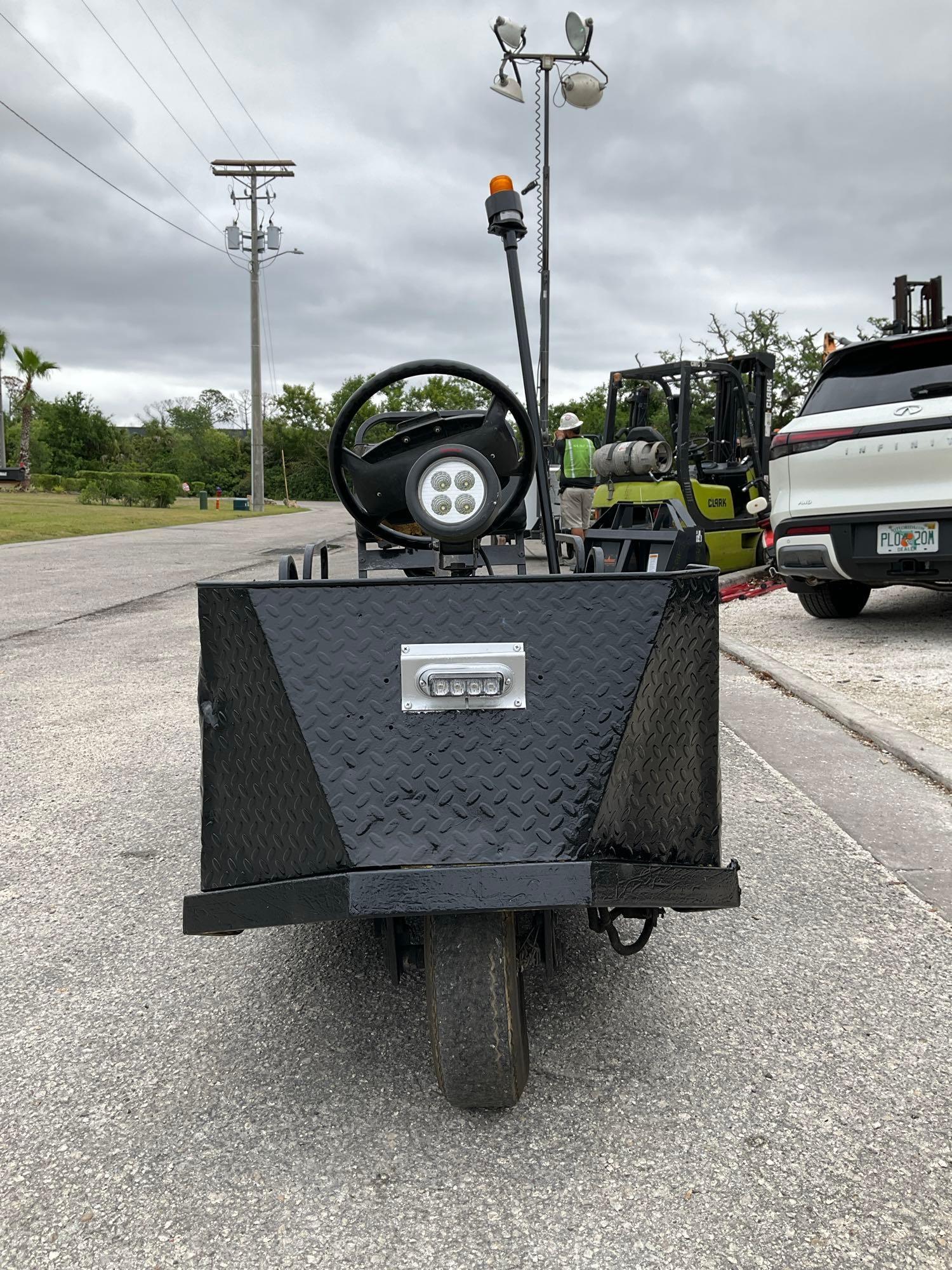 EZGO TEXTRON XI-835S, ELECTRIC, APPROX 24V, NEW BATTERY, APPROX RATED CAPACITY 550LBS, BILL OF SALE