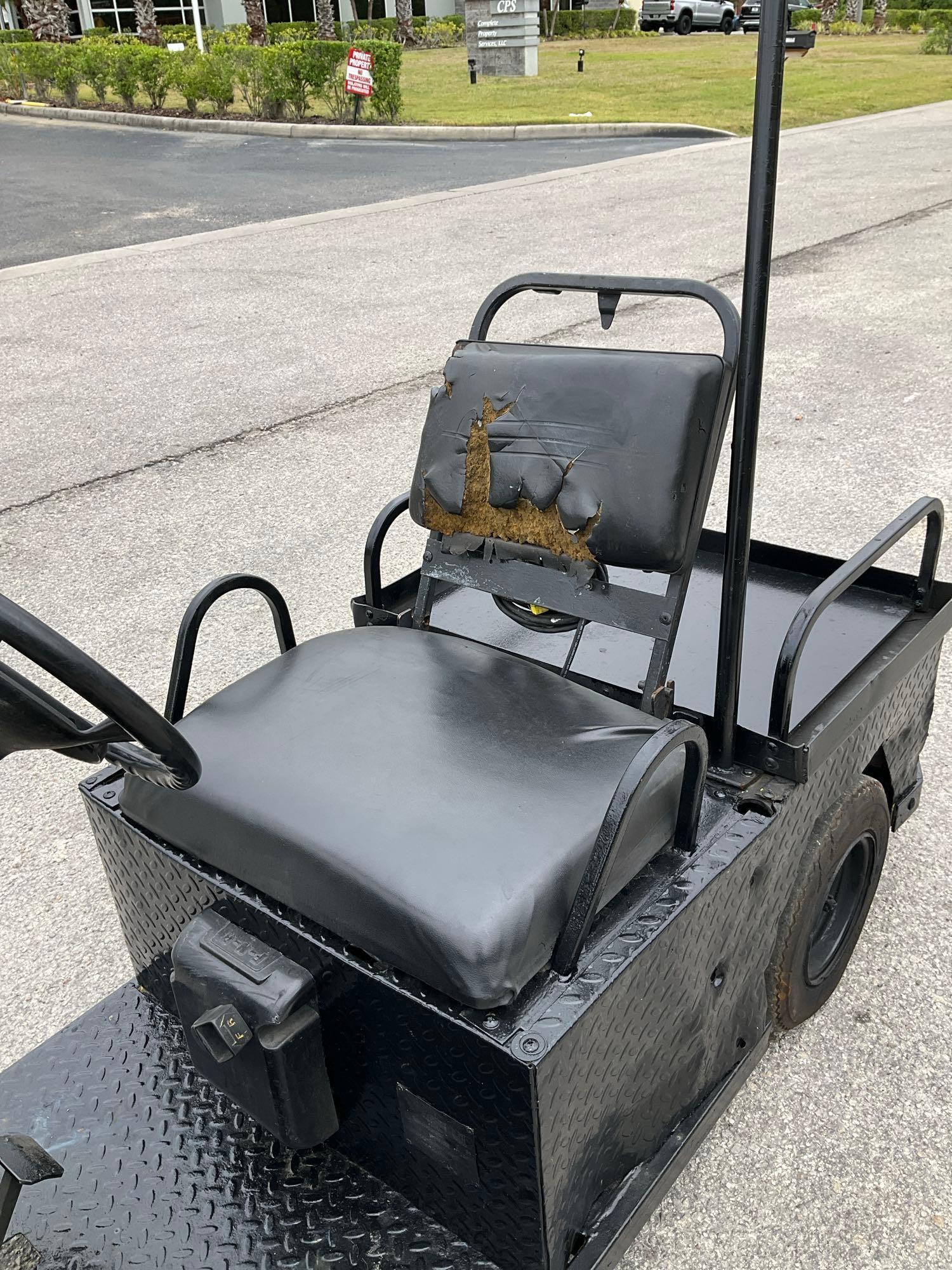 EZGO TEXTRON XI-835S, ELECTRIC, APPROX 24V, NEW BATTERY, APPROX RATED CAPACITY 550LBS, BILL OF SALE