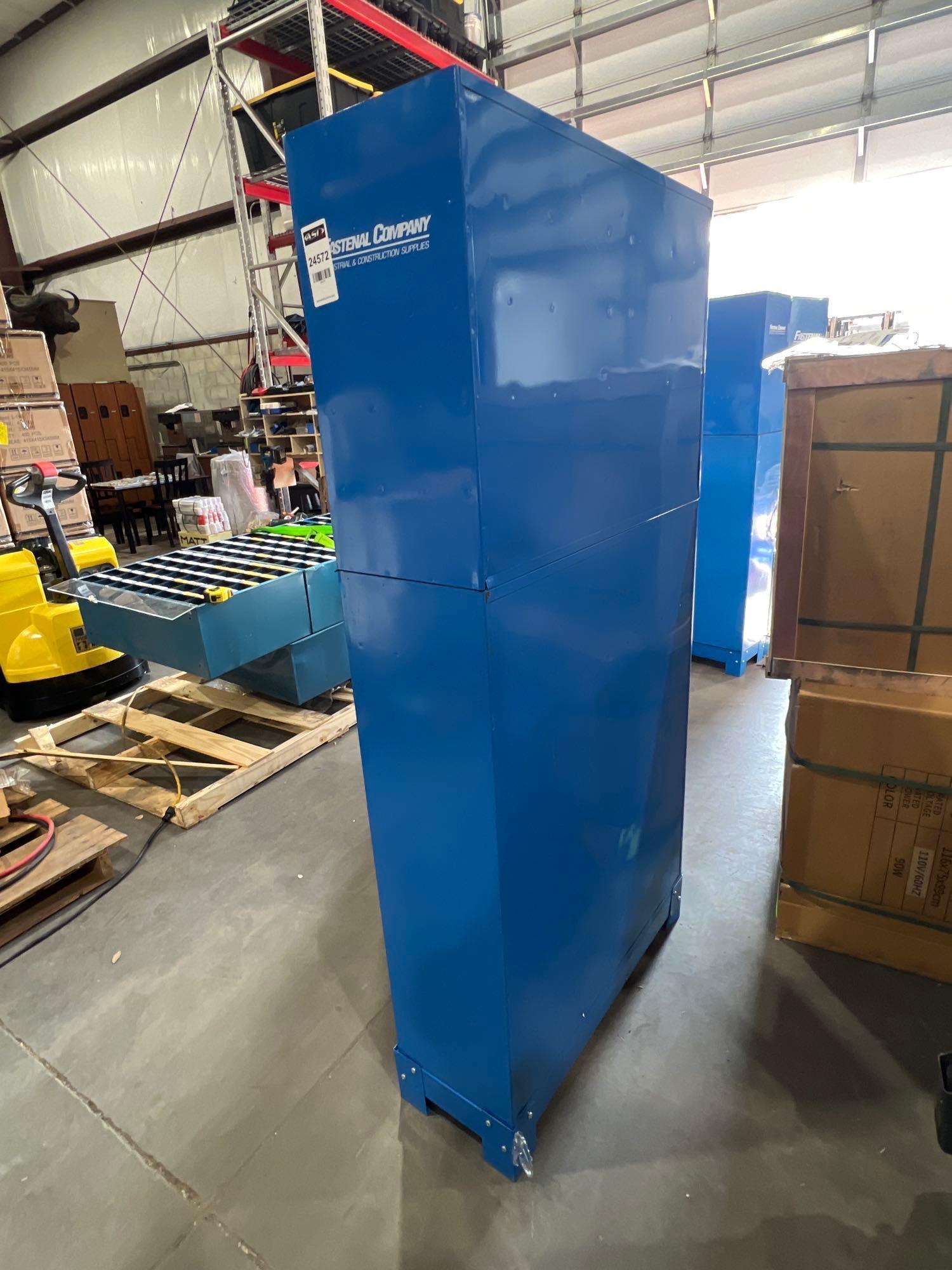 ( 2 ) FASTENAL METAL INDUSTRIAL PARTS BINS; APPROXIMATELY 34 IN L X 12 IN W X 72 IN T; CONTENTS