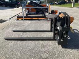 UNUSED 2025 WOLVERINE HYDRAULIC ADJUSTABLE PALLET FORK ATTACHMENT MODEL PFA-11-3300G FOR UNIVERSAL