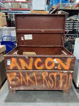 DETA CONSOLIDATION METAL INDUSTRIAL TOOL CHEST; APPROXIMATELY 48 IN L X 30 IN W X 34 IN T; CONTENTS
