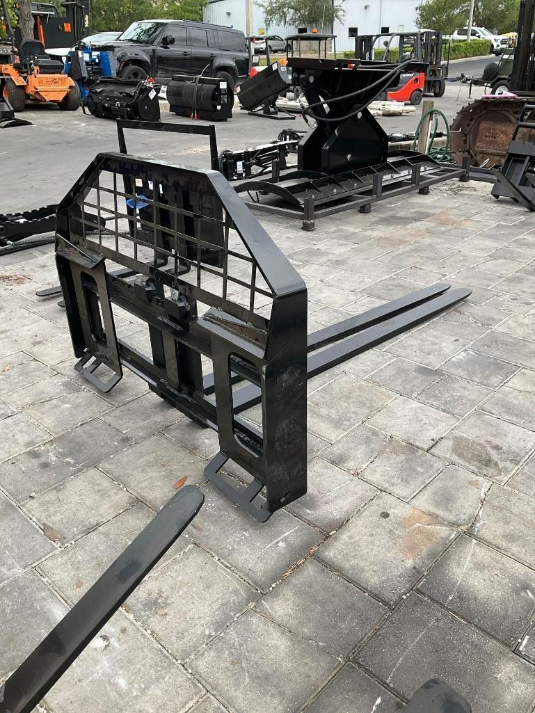 UNUSED 2025 GIYI FORK ATTACHMENT FOR SKID STEER , FORKS APPROX 60in LONG