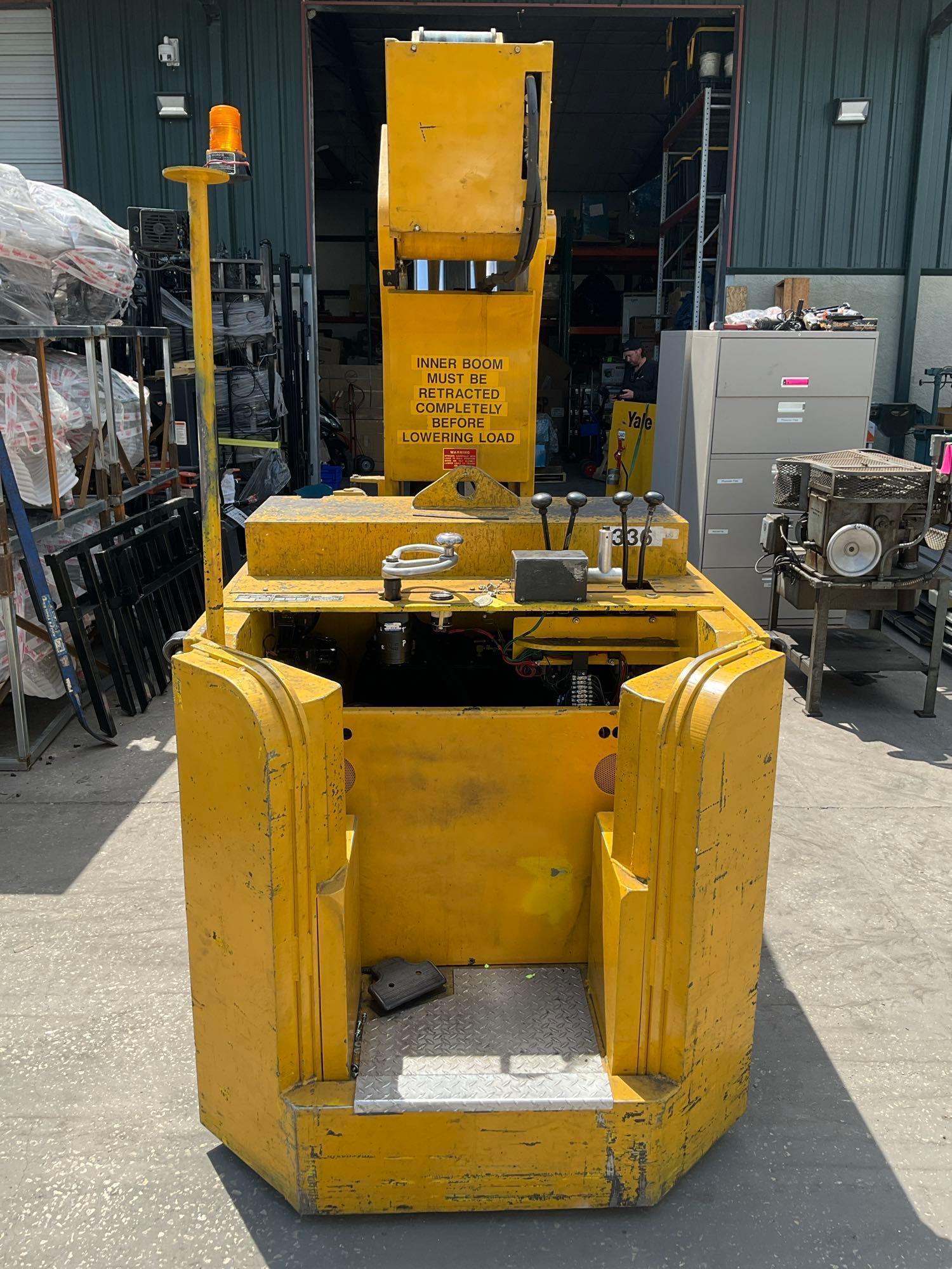 SCHRECKSP-R-MC, ELECTRIC, 36V, APPROX MAX CAPACITY 15,000LBS, RUNS & OPERATES