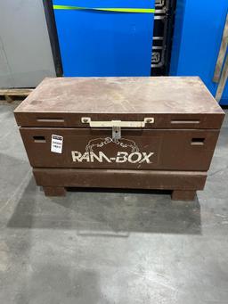 RAM-BOX METAL INDUSTRIAL TOOL CHEST MODEL 203617; APPROXIMATELY 36 IN L X 19 IN W X 21 IN TALL;