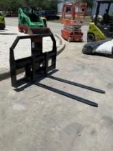 UNUSED 2025 GIYIGY-FR47C FORK ATTACHMENT FOR DINGO SKID STEER