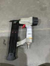 PORTER CABLE AIR BRAD NAILER, APPROX 3/4into 2in BRADS18 GA