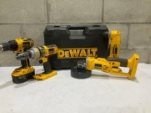 DEWALT CORDLESS POWER TOOL SET WITH CARRYING CASE; MODEL INCLUDE DCD760, DC901, DC145, DW960