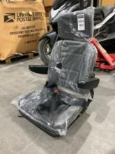 ( 1 ) UNUSED EQUIPMENT SEAT W/ ARM REST