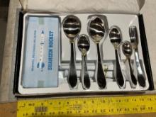 UNUSED SILVER PLATED CUTLERY SET, FORKS, SPOONS AND STAND