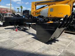 ( 1 ) UNUSED 2025 GIYI STRAIGHT DIGGING ARM MODEL GY-ZWB, FITS MINI SKID STEER LOADER