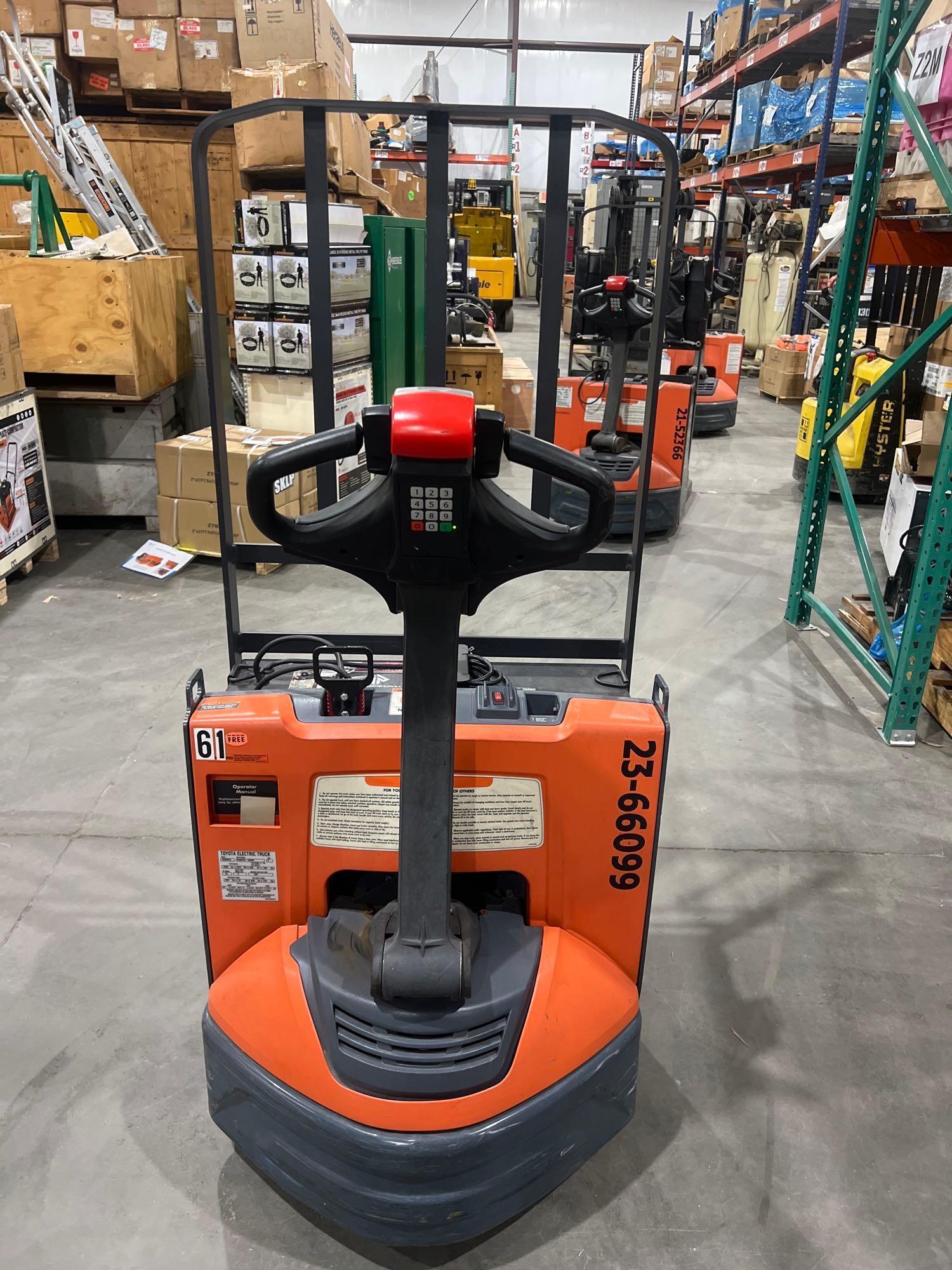 2023 TOYOTA PALLET JACK MODEL 8HBW23, ELECTRIC, 24V, MAX CAPACITY 4500LBS, LOW HRS SHOWING, BUILT...