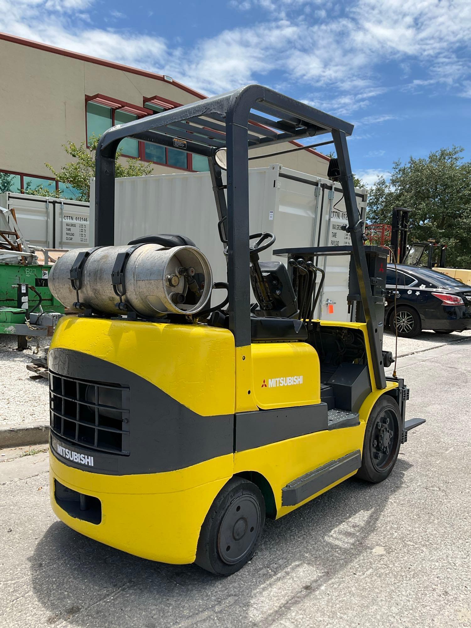 MITSUBISHI FORKLIFT MODEL FGC20K1, LP POWERED, APPROX MAX CAPACITY 4000LBS, APPROX MAX HEIGHT 80in,