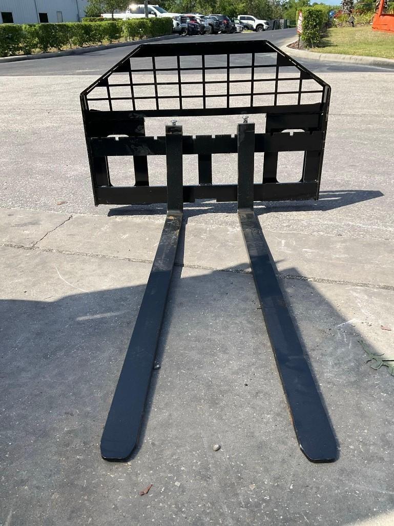 UNUSED 2025 GIYI FORK ATTACHMENT FOR SKID STEER , FORKS APPROX 60in LONG