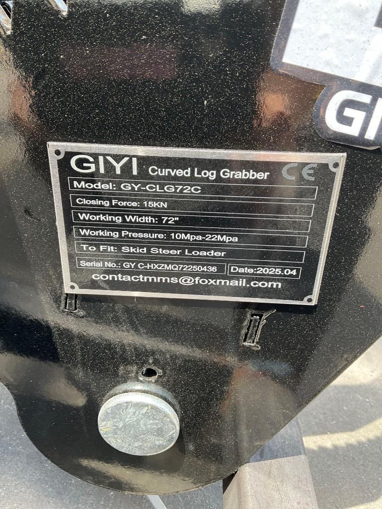 ( 1 ) UNUSED 2025 GIYI CURVED LOG GRABBER ATTACHMENT MODEL GY-CLG72C FOR SKID STEER, APPROX 72in