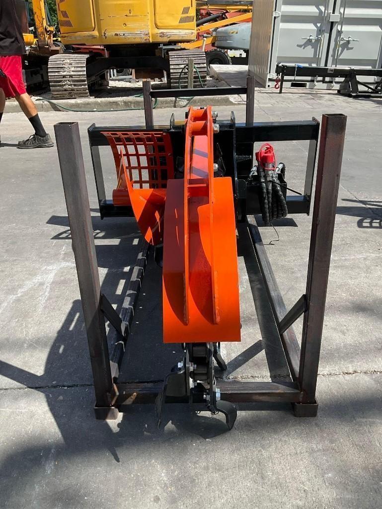 ( 1 ) UNUSED 2025 GIYI TRENCHER MODEL GY-D39F ATTACHMENT FOR UNIVERSAL SKID STEER(PLEASE NOTE STOCK