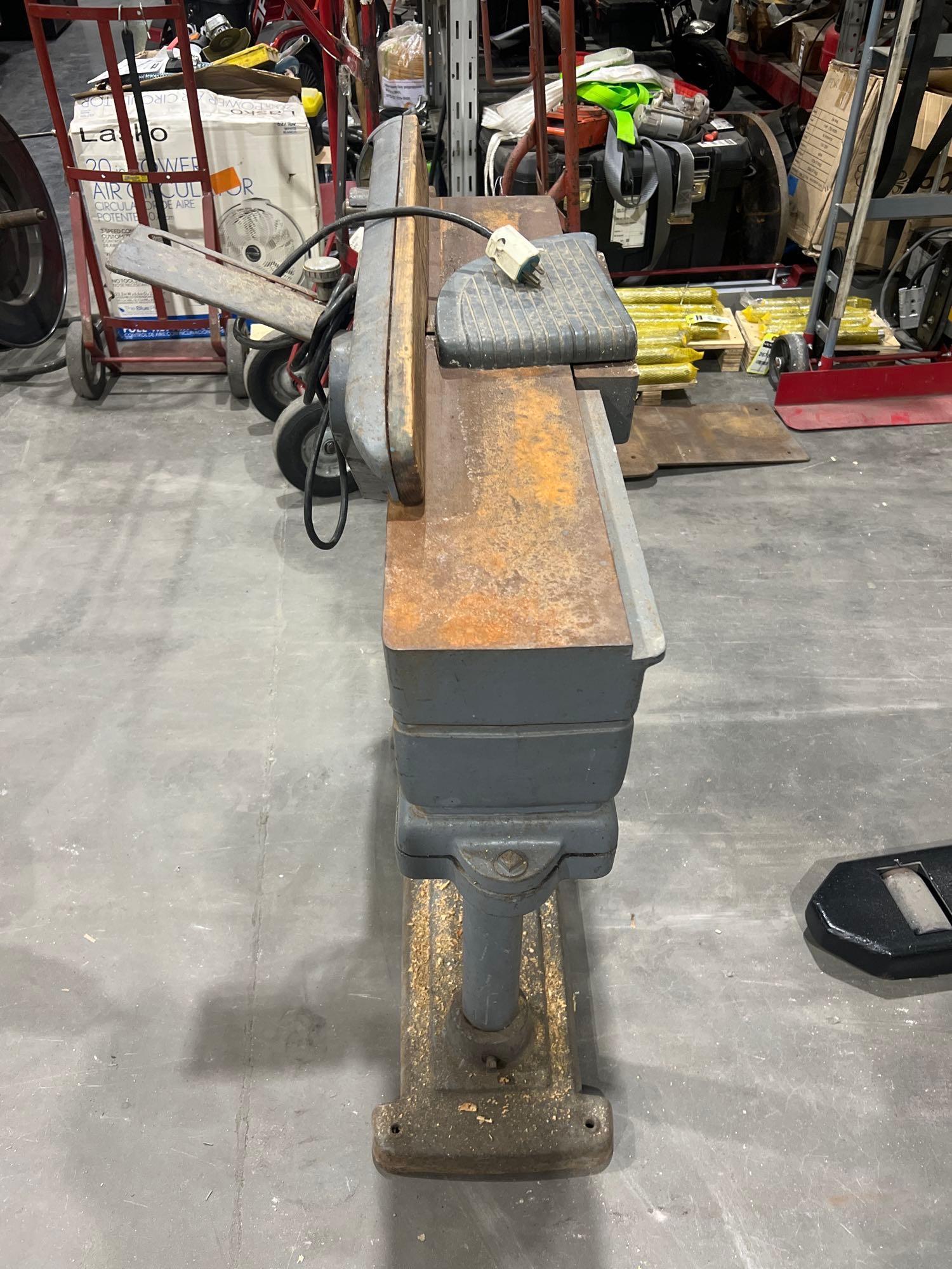 6in TABLE PLAINER