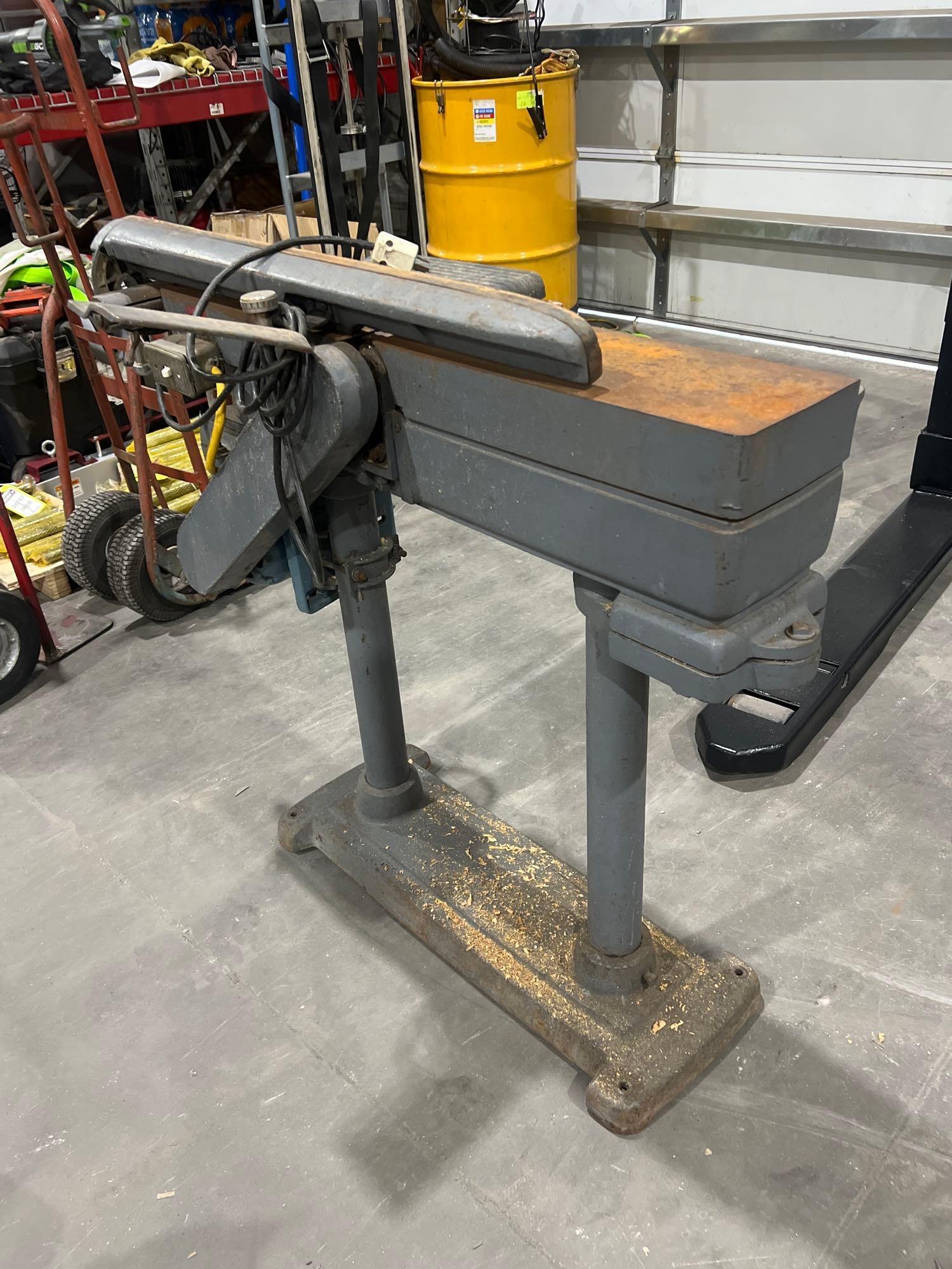 6in TABLE PLAINER