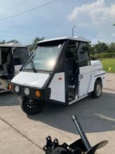 2015 WESTWARD GO -4 INTERCEPTOR IV SD, GAS POWERED, ENCLOSED CAB, A/C AIR CONDITION, RUNS & DRIVES