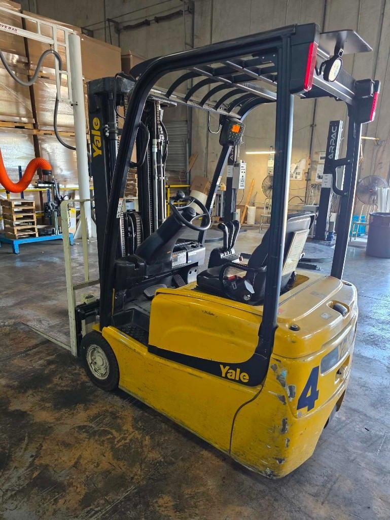 YALE FORKLIFT , MODEL ERP030VTN36TE082