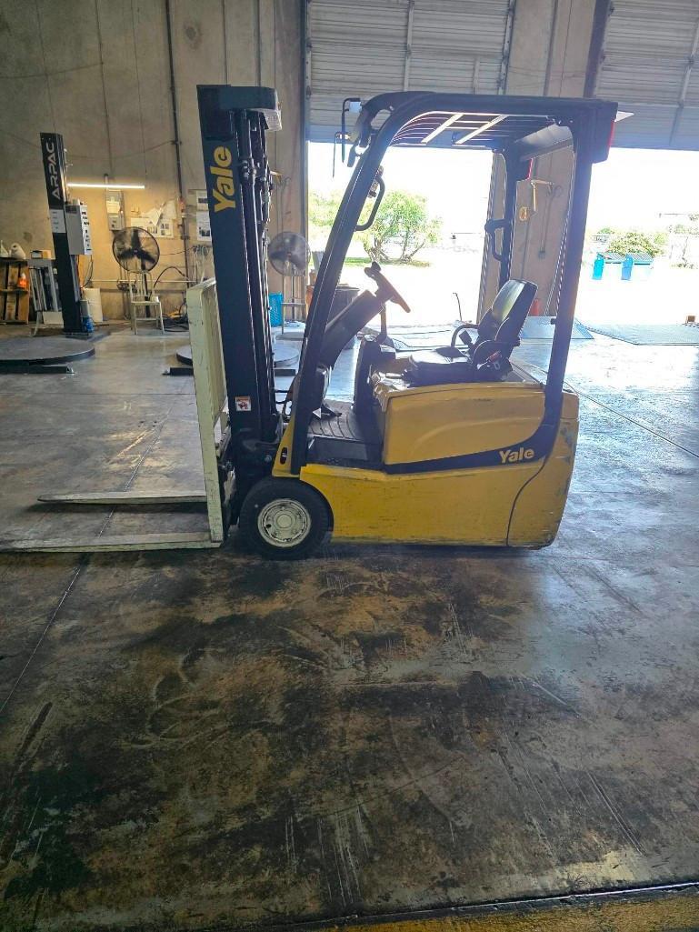 YALE FORKLIFT , MODEL ERP030VTN36TE082