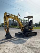 YANMAR VIO35-5B EXCAVATOR, DIESEL, RUBBER TRACKS, PUSH BLADE, BUCKET W/TEETH, RUNS & OPERATES