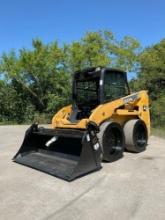 JOHN DEERE SKID STEER MODEL 0315, DIESEL, ENCLOSED CAB , BUCKET ATTACH NOT INCLUDED