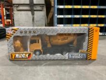 UNUSED TOY ENGINEERING WHEEL DRIVE 8 CHANNEL REMOTE MIXING TRUCK