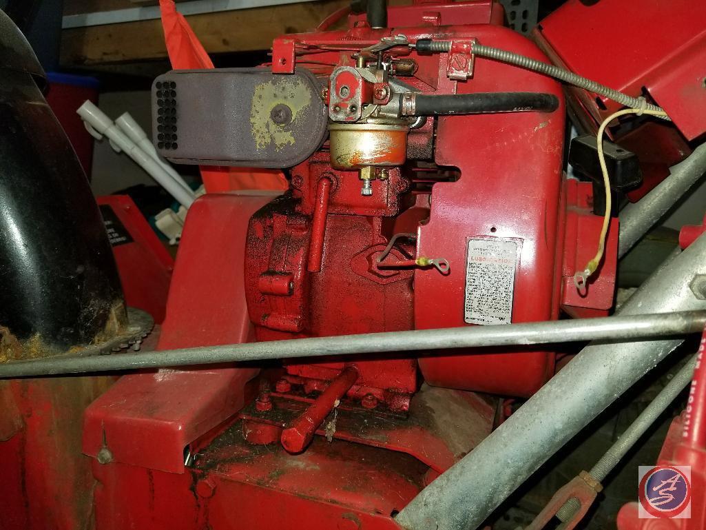 Toro snowblower, 5 hp