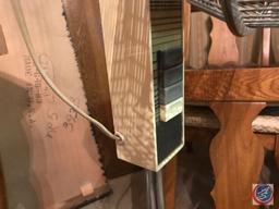 Adjustable single pedestal fan