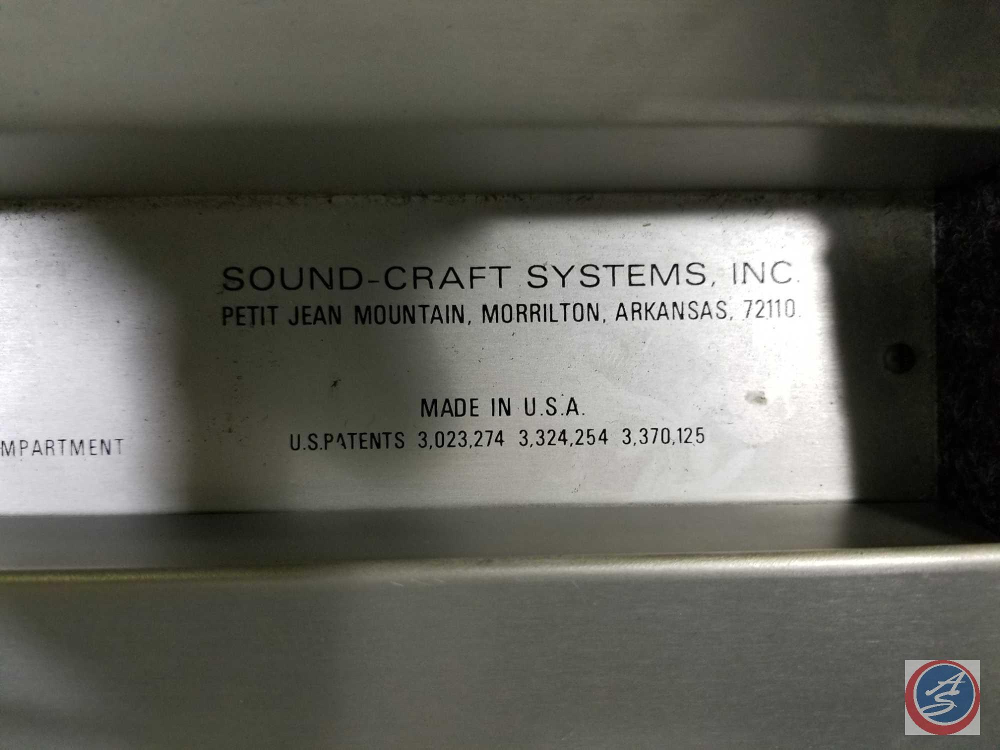 Sound-Craft Systems Inc. Model L16B Lecternette Portable Speaker