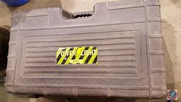 Portable Power Dual-Work Lights in Hard Case by Designers Edge [CHOICE of 2]