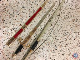 Fiber glass bow with a Ben Pierson #3340 and Spanish sword