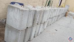 [4] Extra-Large Square Cement Weights